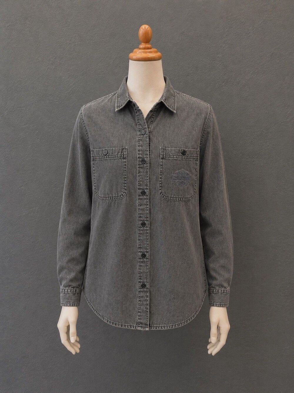 Harley Davidson Womens Shirt M Denim Embroidered Button Up Motorcycle Biker